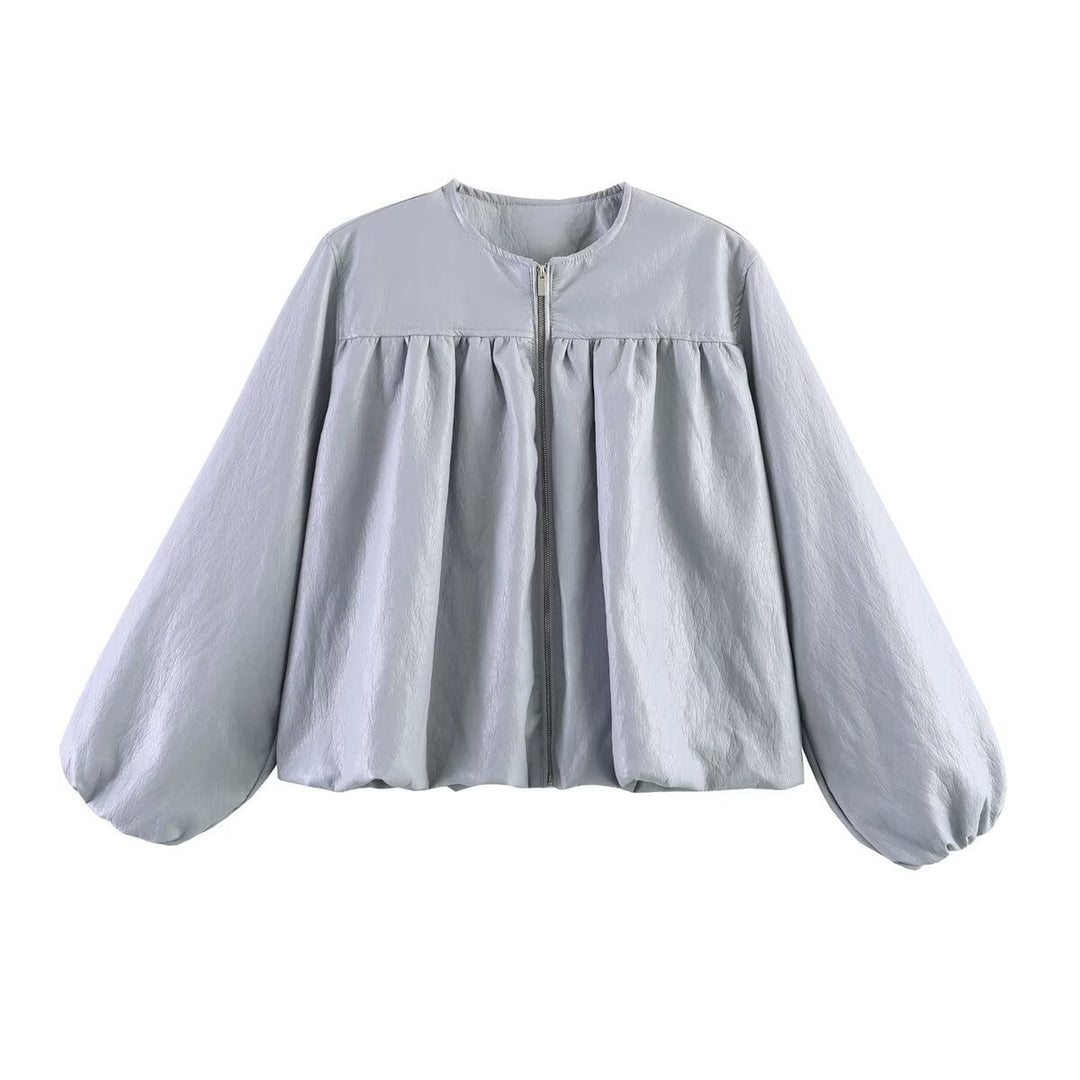 Dam kort jacka med ruched yoke, round neck och balloon ärmar
