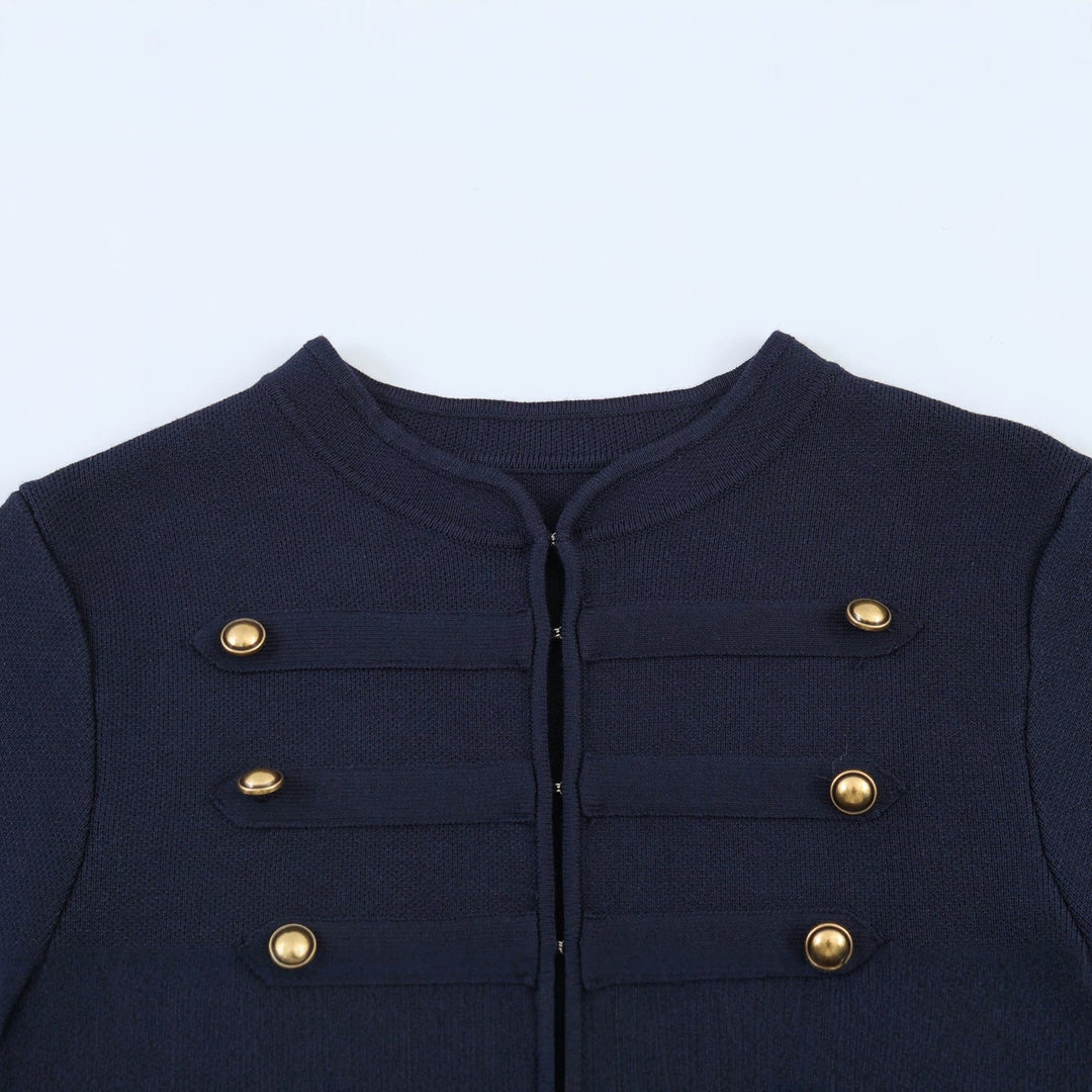 Dam Military Inspired Kort Jacka med Guld Dekorativ Knapp Knäppning