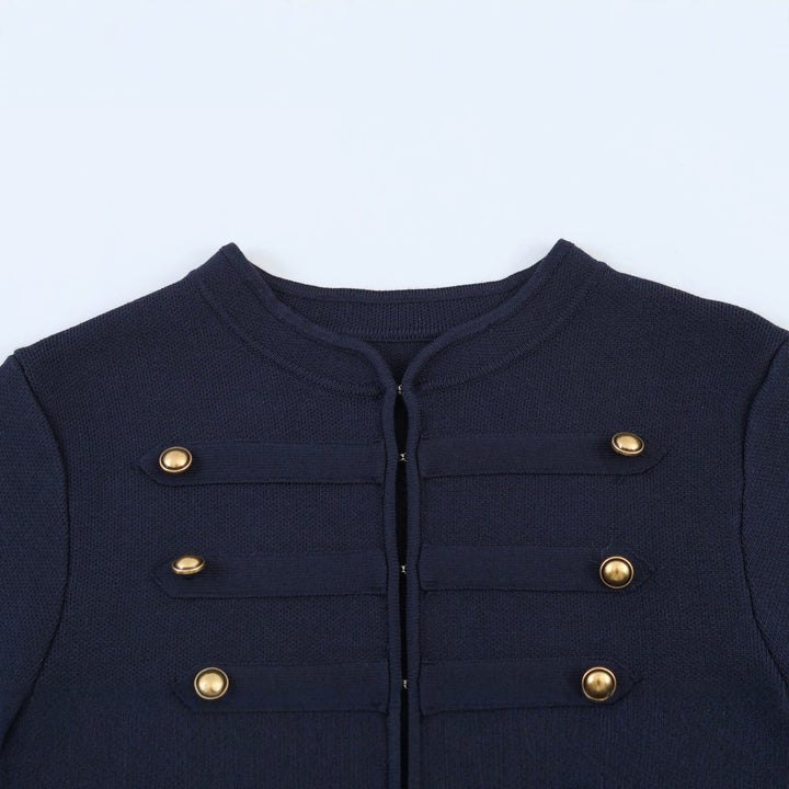 Dam Military Inspired Kort Jacka med Guld Dekorativ Knapp Knäppning