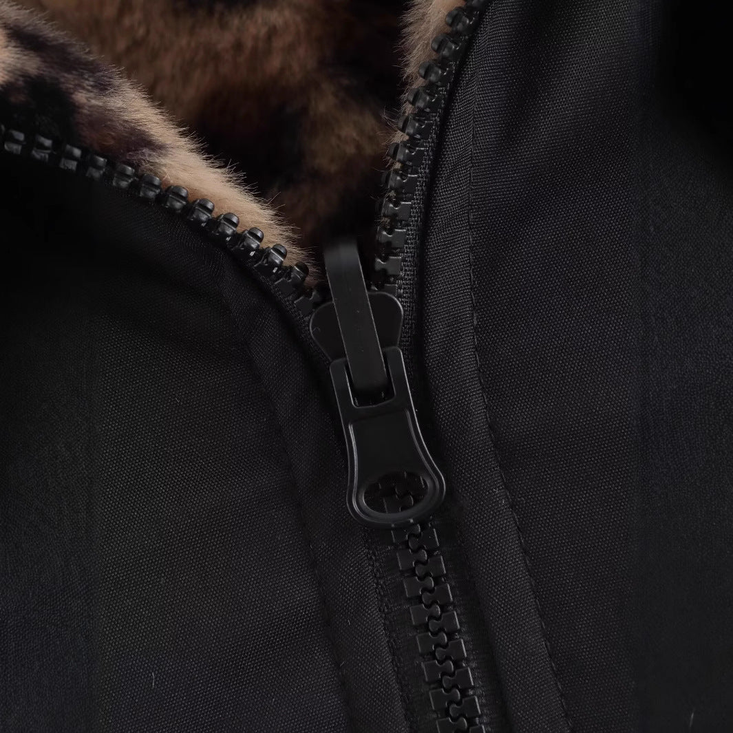 Dam Kort Boxig Jacka med Lined Faux Fur Krage och Elastic Nederkant
