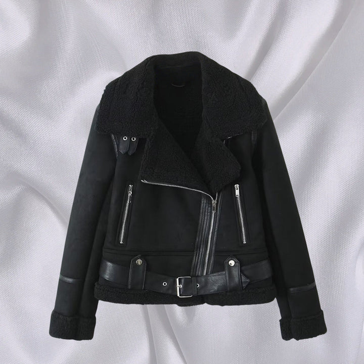Dam Kort Skärning Lambskin Imitation Biker Jacka med Asymmetric Dragkedja, Bälte och Teddy Foder