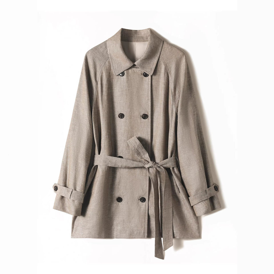 Dam elegant och Timeless trenchcoat