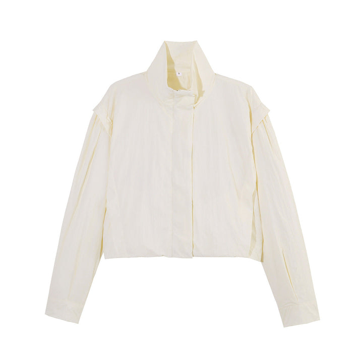 Dam kort jacka in blouson stil med ståkrage och gathered raglan ärmar