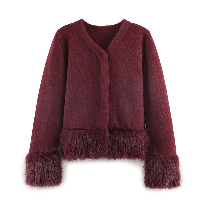 Dam kort ulljacka med fluffy faux fur kant at Den fåll och ärmar