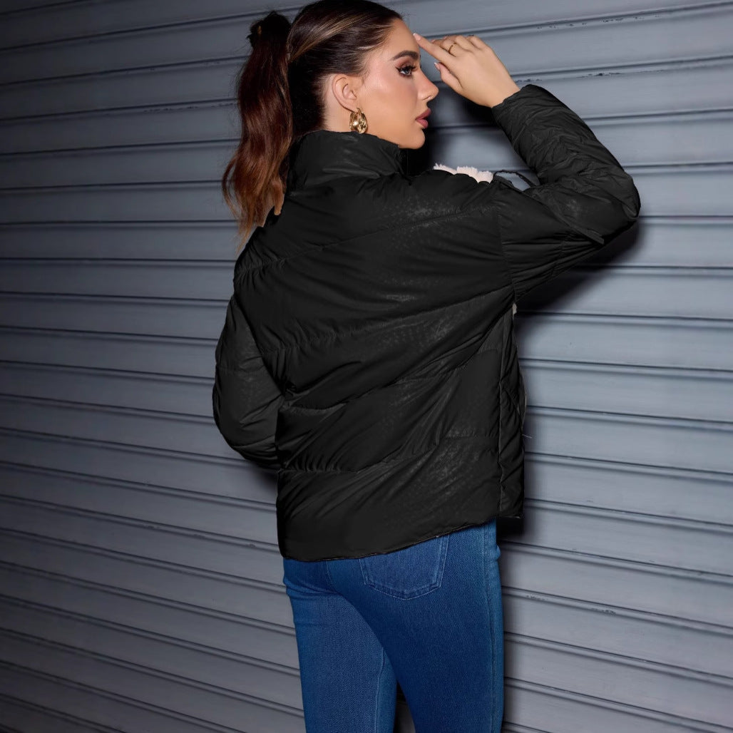 Dam vadderad quiltad jacka med Faux Fur V-Inset, Stand krage &amp; dragkedja
