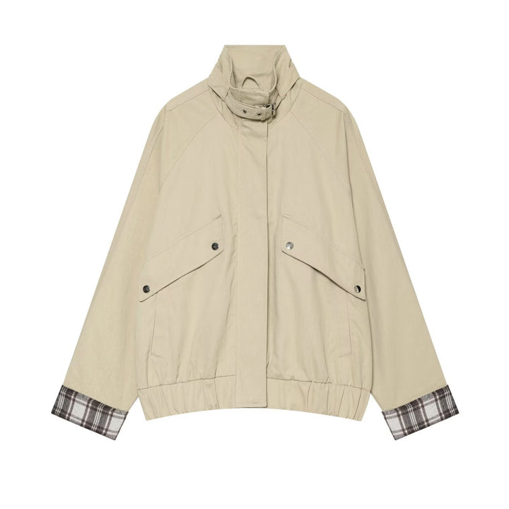 Dam 10+ Shortened Utility Blouson Jacka med Hög Stå Krage och Waist Band