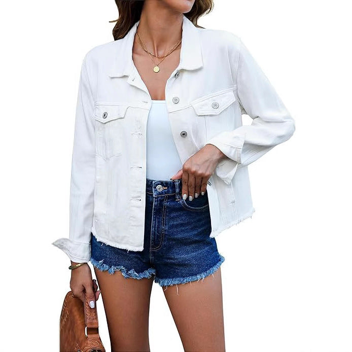 Dam kort denimjacka med fringe fåll och patched bröstfickor