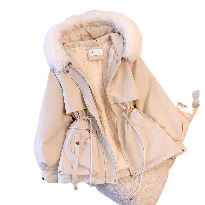 Dam kort utility parka med dragsko midja, detachable faux fur krage, och asymmetrical fickor