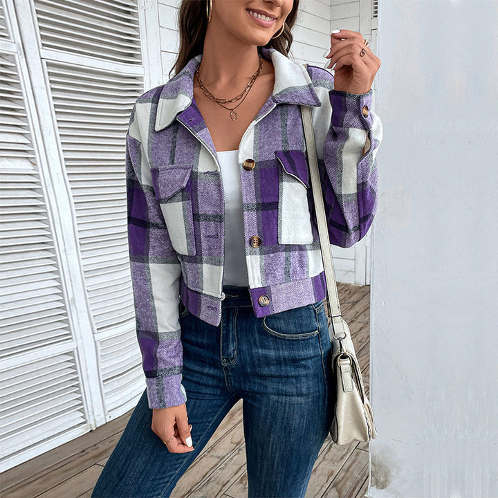 Dam Kort-Skärning Rutig Overshirt Jacka med Breast Flaps och Wooden Knappar