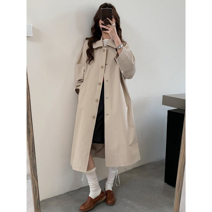 Dam lång oversize trenchcoat med vid skärning och klassisk Lapels