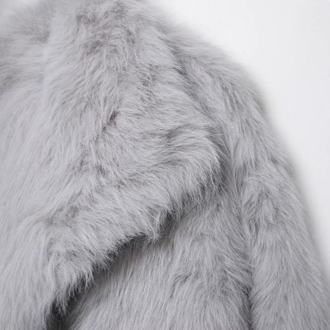 Dam Kort Faux-Fur Jacka med Shawl Krage och Boxig Skärning