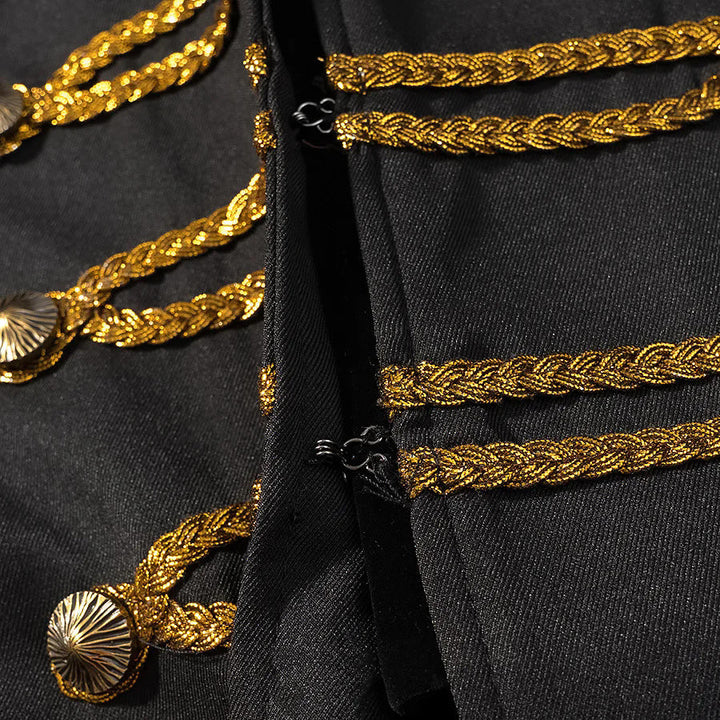Dam kort jacka inspired av military med decorative cords och ståkrage