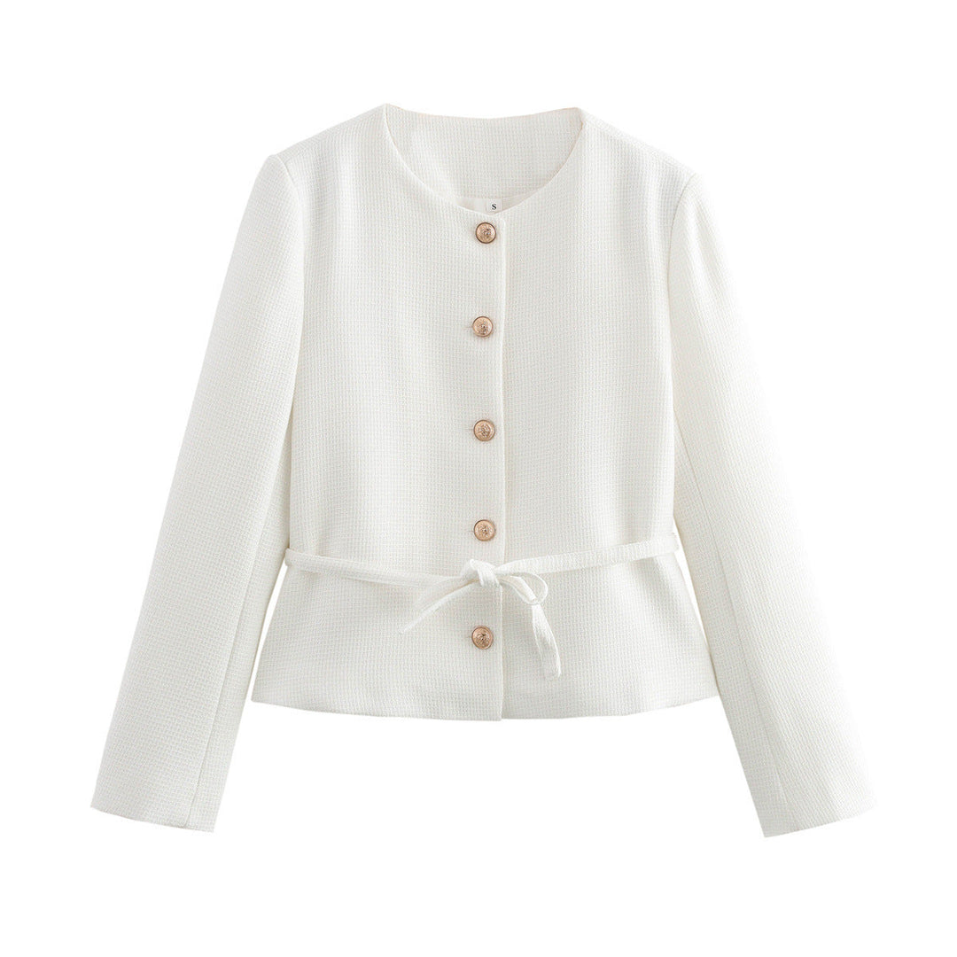 Dam structured kort jacka med round neckline, wooden knäppning, och figursydd tie bälte
