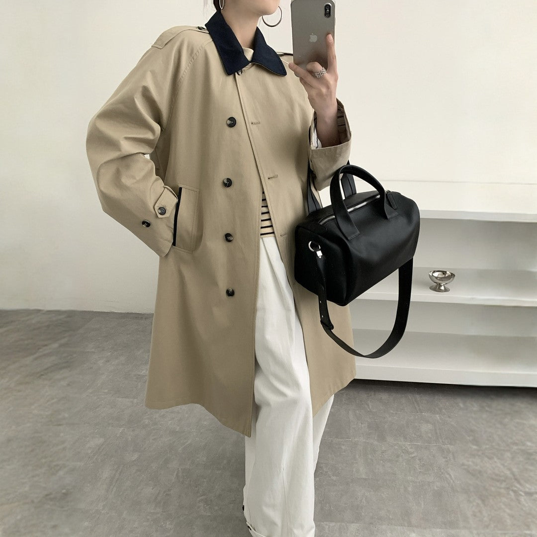 Dam längre vattenavvisande trenchcoat med Back Cape och Stand krage