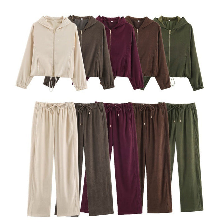 Dam kort jacka in velour look med huva, hellång dragkedja och fåll med dragsko