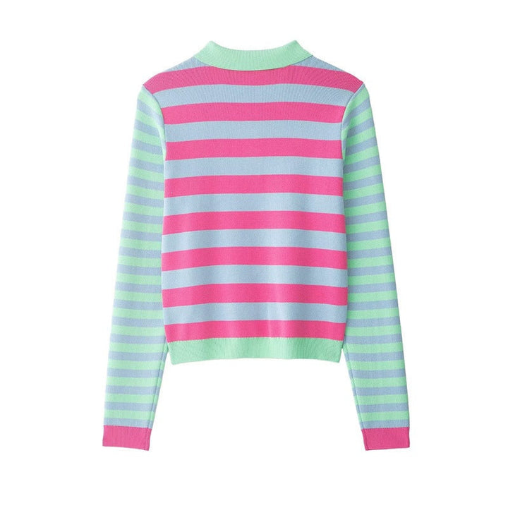 Dam Randig Kort Stickad Jacka med Polo Krage, Contrasting Knapplist och Ribbstickade Muddar