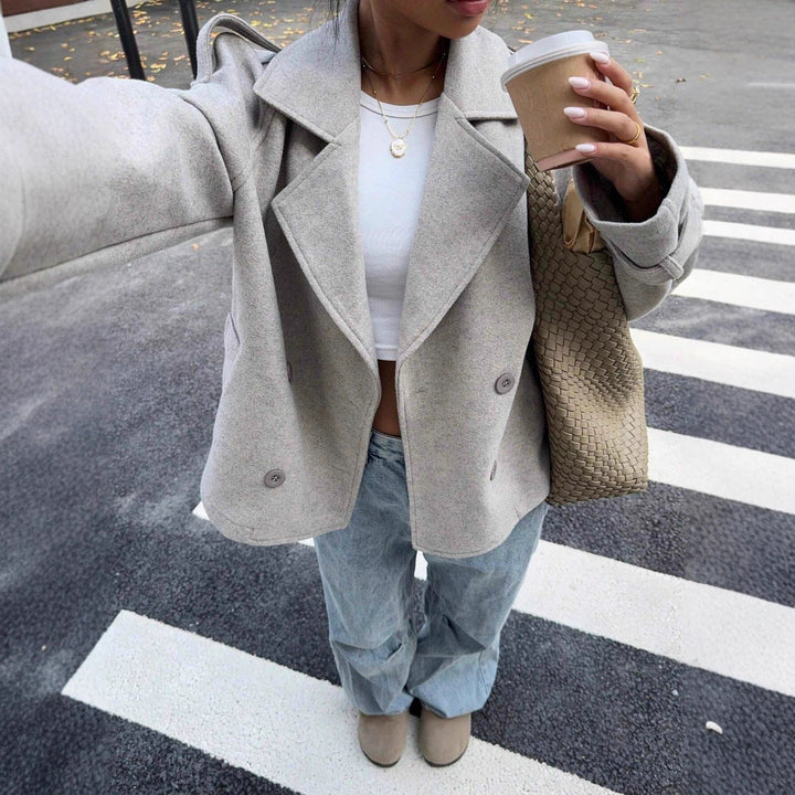 Dam elegant oversized ulljacka