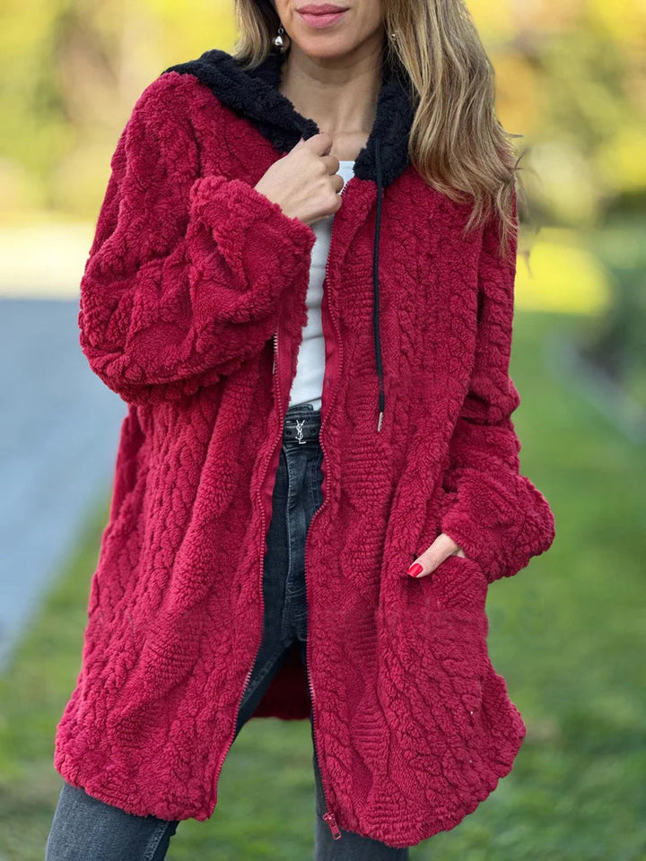 Dam oversized teddy kappa jacka med kontrasterande huva, dragkedja, och sidofickor