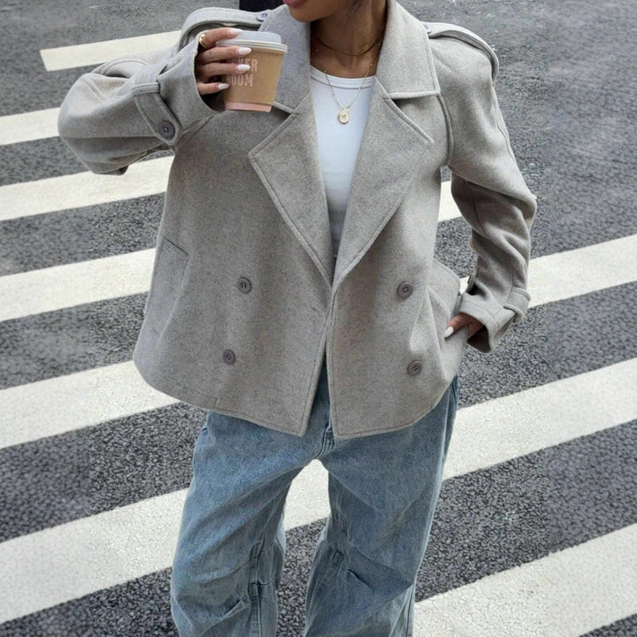 Dam elegant oversized ulljacka