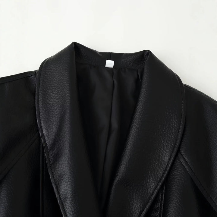Dam Tailored Jacka i Konstläder med Shawl Krage och Tied Belt