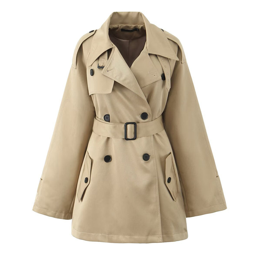 Dam Kort Skräddarsydd Dubbel-Breasted Trench med Cape Ärmar och Knytbälte