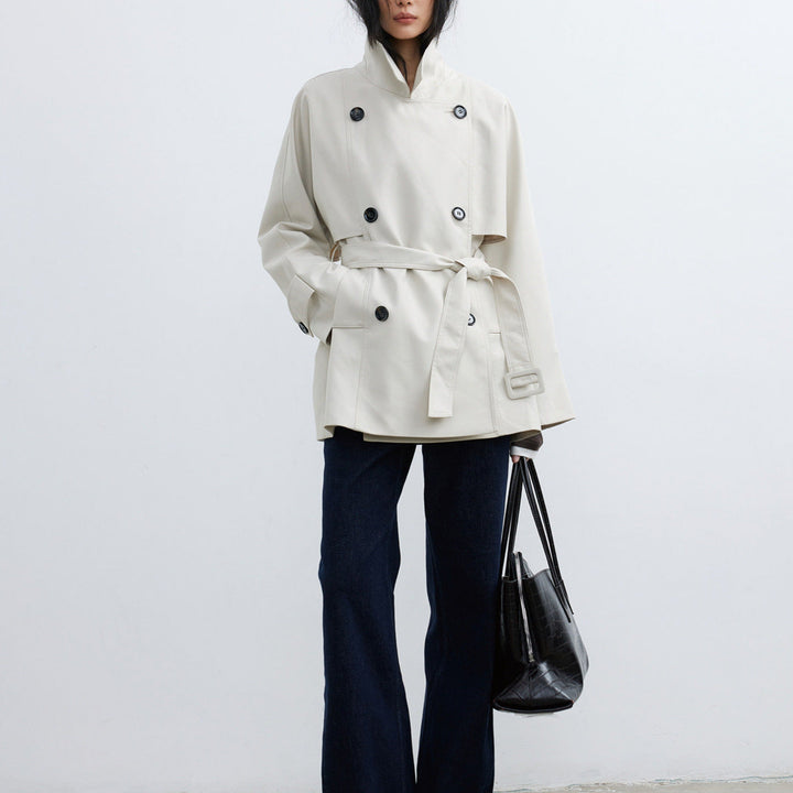 Dam modern trenchcoat med midjebälte och stor fickor