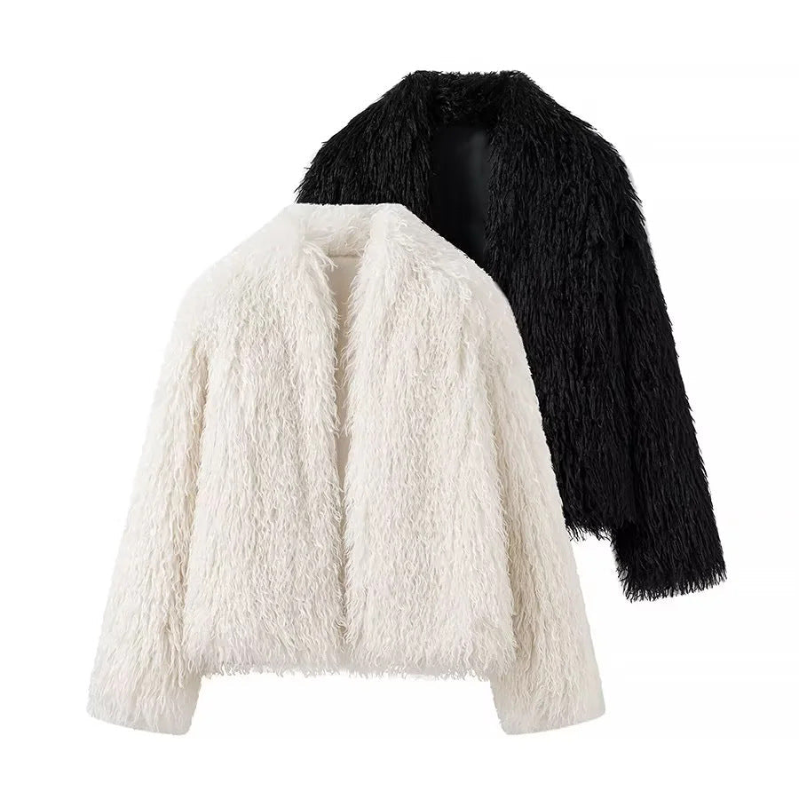 Dam kort faux pälsjacka med open skärning och voluminous lång hair look