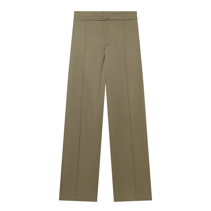 Dam Boxy Zip jacka gjord technical stretch med ståkrage