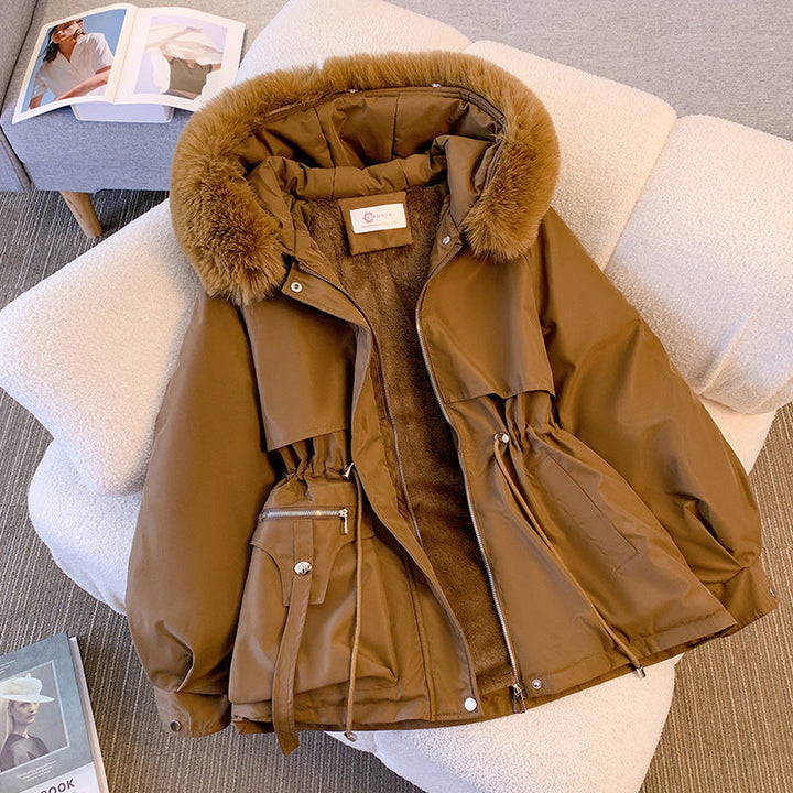 Dam kort utility parka med dragsko midja, detachable faux fur krage, och asymmetrical fickor