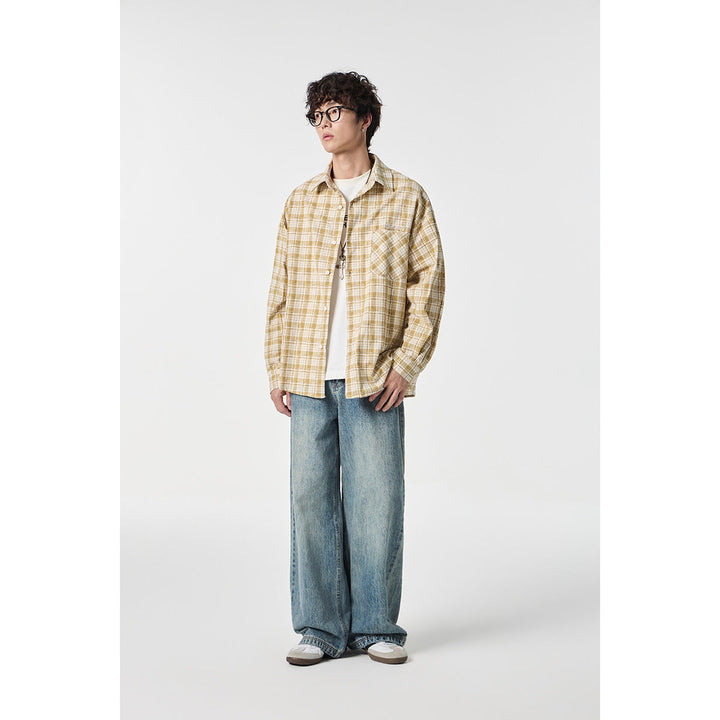 Unisex Oversized Check Skjorta Jacka Gjord av Lätt Bomullsblandning med Lapp Bröstficka