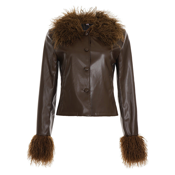 Dam kort konstläderjacka med voluminous pälskrage och fur cuffs