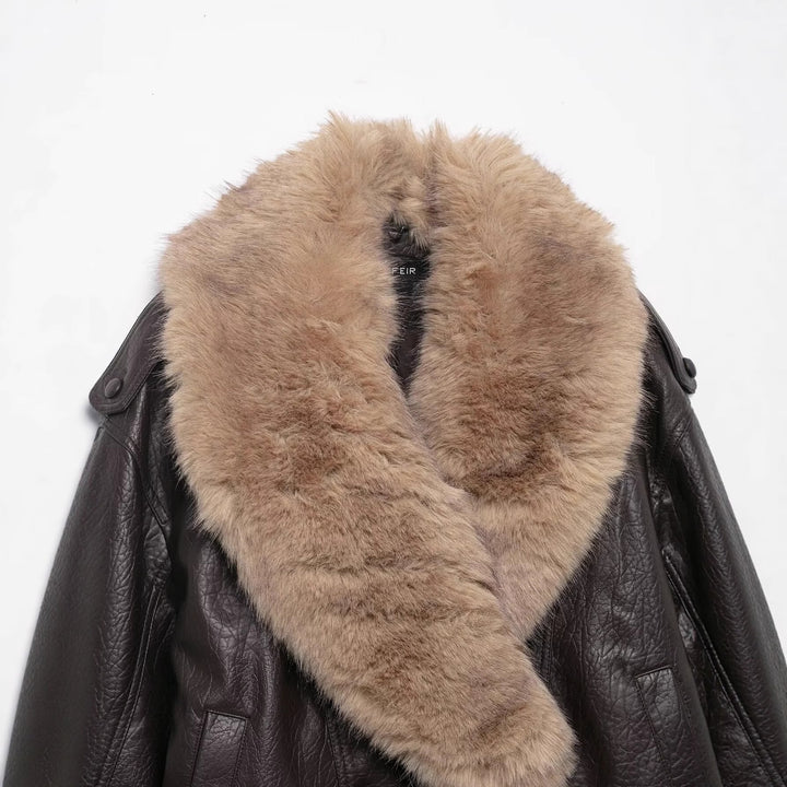Dam Kort Läder Blouson Jacka med XXL Fur Krage