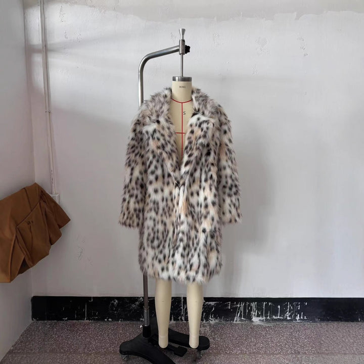Dam Midi Kappa Gjord av Konstpäls med Leopardmönster, Oversized Passform och Sjalrakrage