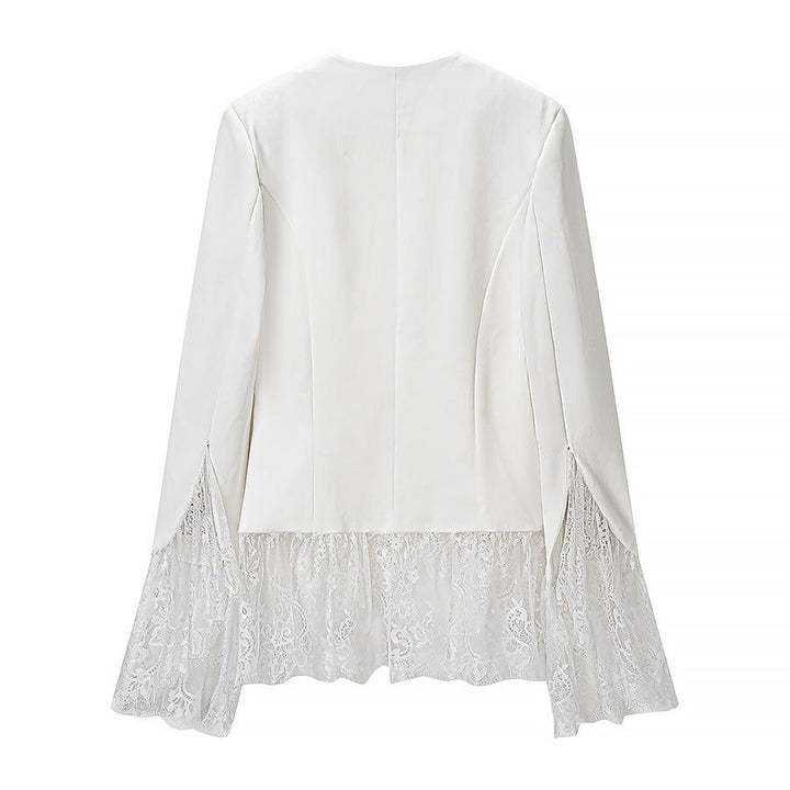 Dam Lace Jacka med Tailored Passform, Flared Lace Kant och V-Neck