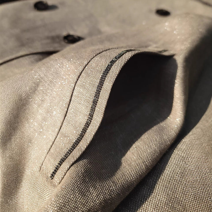 Dam elegant och Timeless trenchcoat