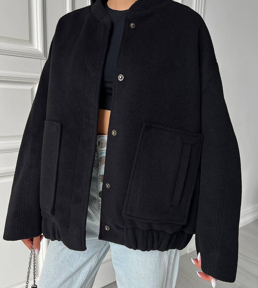 Dam kort skuren boxy ullblandning blouson med snap knappslå och utanpåfickor