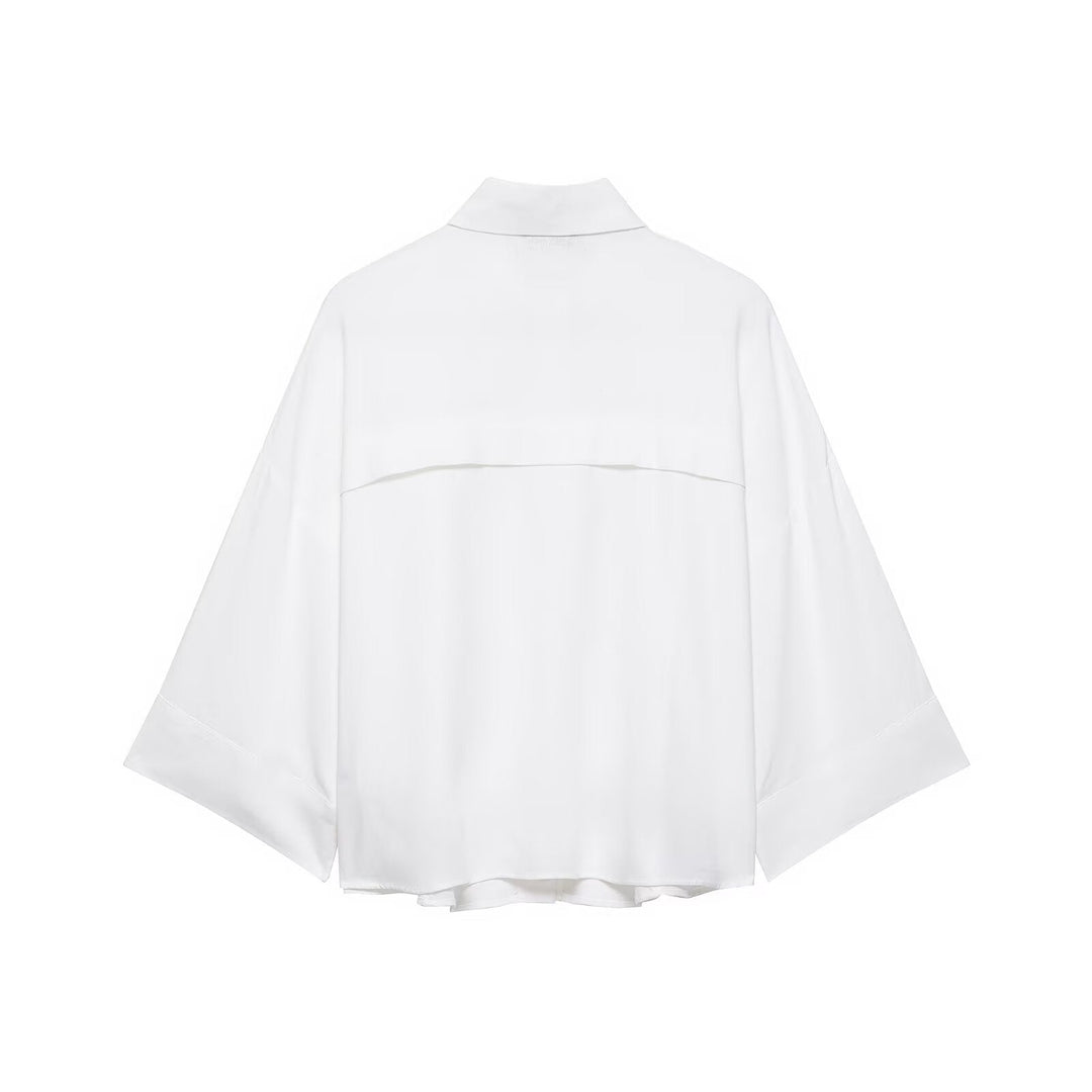Dam Oversize Skjortjacka med Wide Kimono Ärmar och Stora Horn Knappar