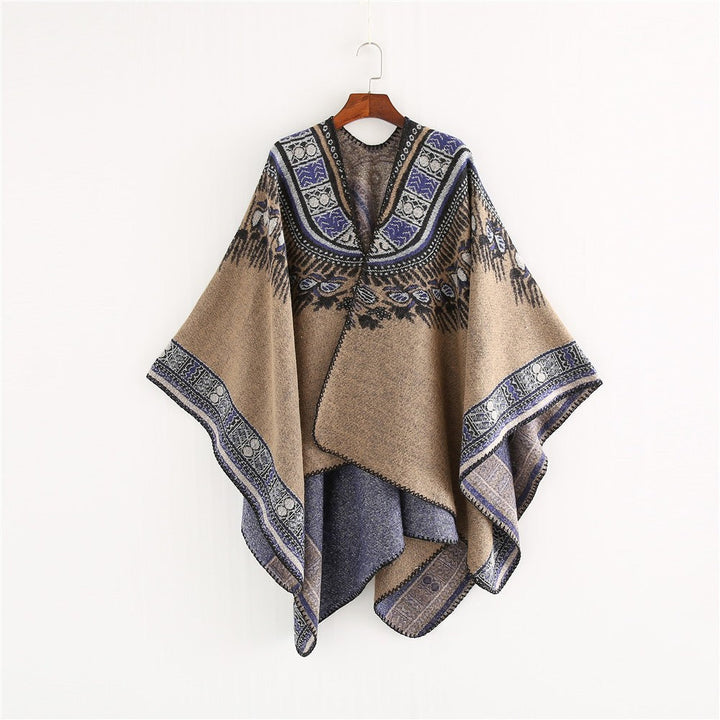 Dam Oversize poncho i Ethno Jacquard med V-neck och structured fåll