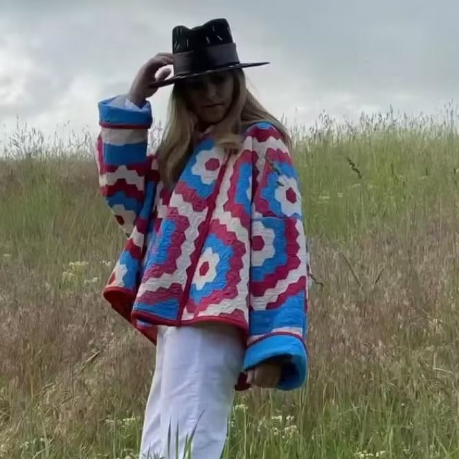 Dam kviltad jacka in Patchwork design med Boxy oversize silhuett