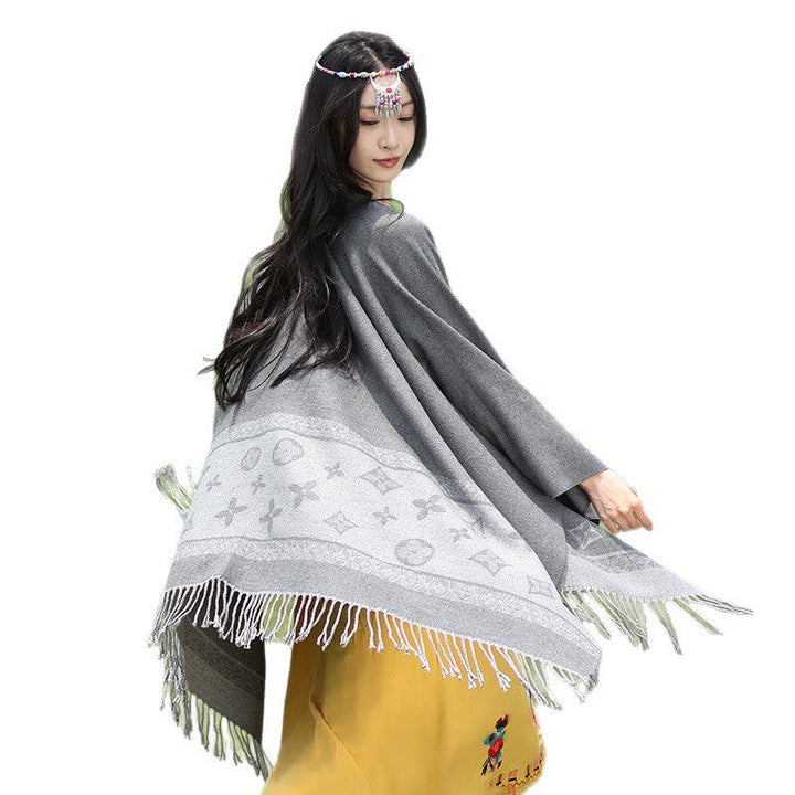 Dam oversized Rectangular poncho tillverkad av ullblandning med Woven Jacquard Border och Fringed fåll