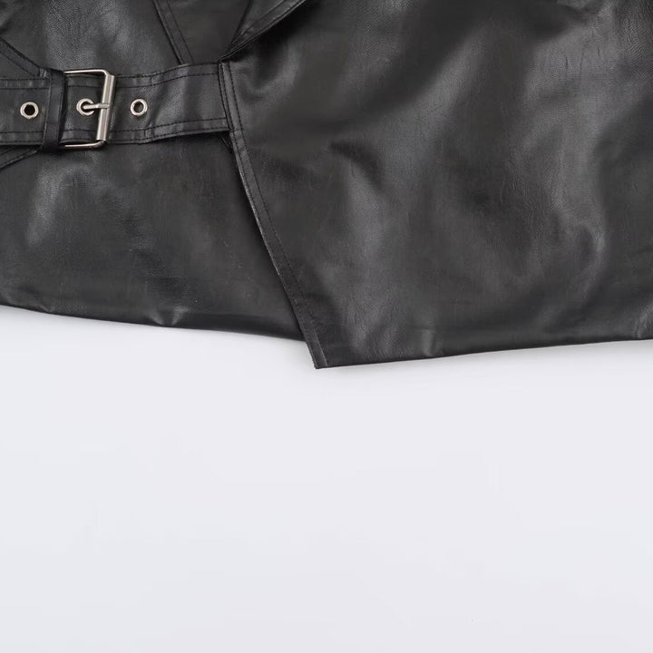 Dam Kort Oversized Konstläder Jacka med Bred Sjalrakrage och Bälte