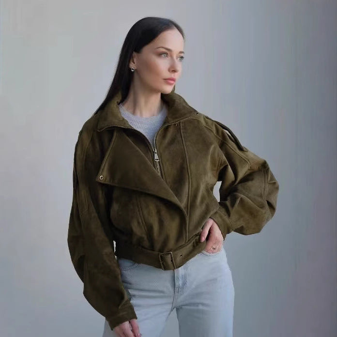 Dam modern och elegant mockajacka