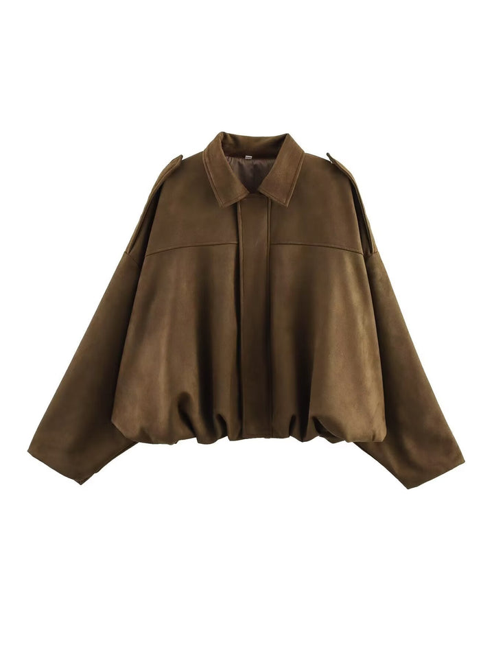 Dam 1000+ Wide-Skärning Kort Blouson Jacka i Cape Look med Shoulder Straps och Gathered Nederkant