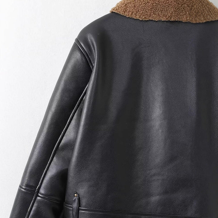 Dam Kort Skärning Aviatorjacka i Läderlook med Asymmetrisk Dragkedja och Teddy Foder