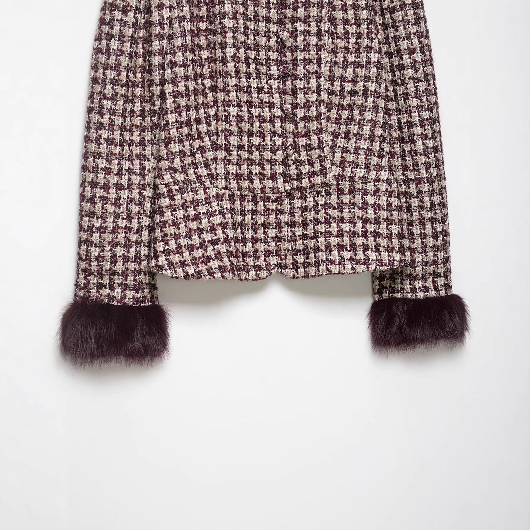 Dam Kort Bouclé Tweedjacka med Stå Krage och Faux Fur Muddar