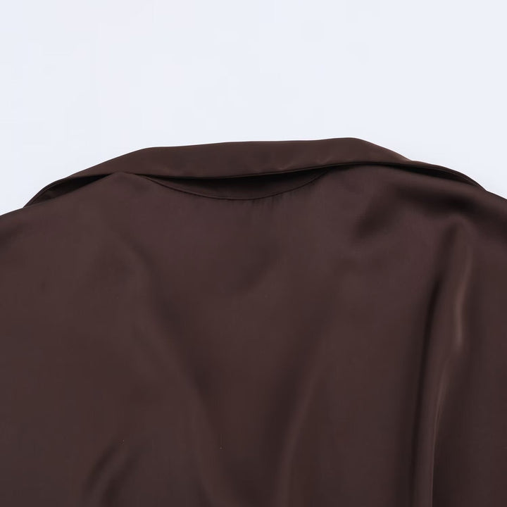 Dam Silk-like oversize skjortjacka med dragsko midja och vid muddar