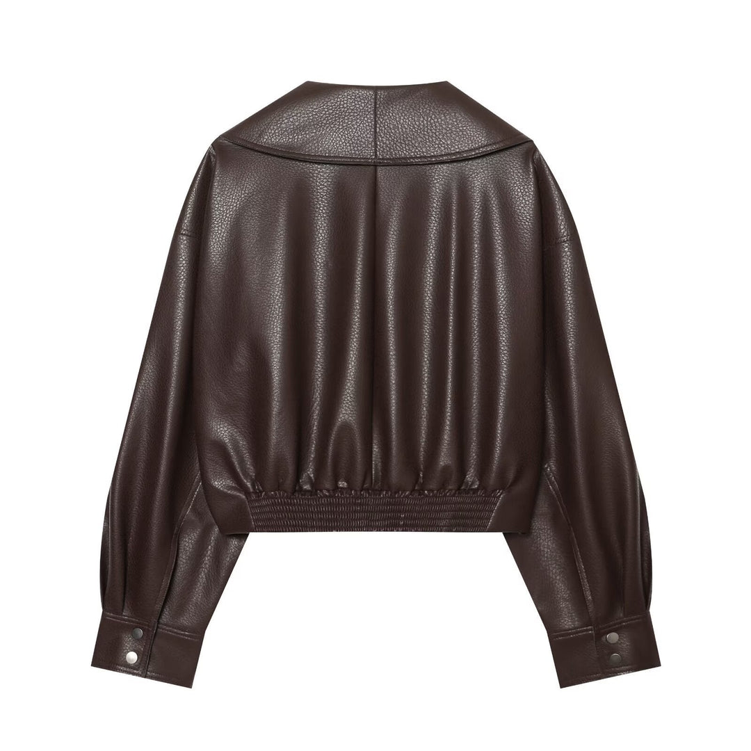 Dam Kort Läderlook Blouson med Oversize Shawl Krage och Asymmetrisk Waist Belt