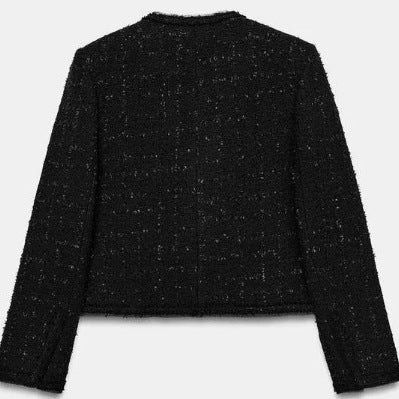 Dam Kort Kort Bouclé Tweed Blazer med Rounded Edges, Golden Dekorativ Knappar och Patch Fickor