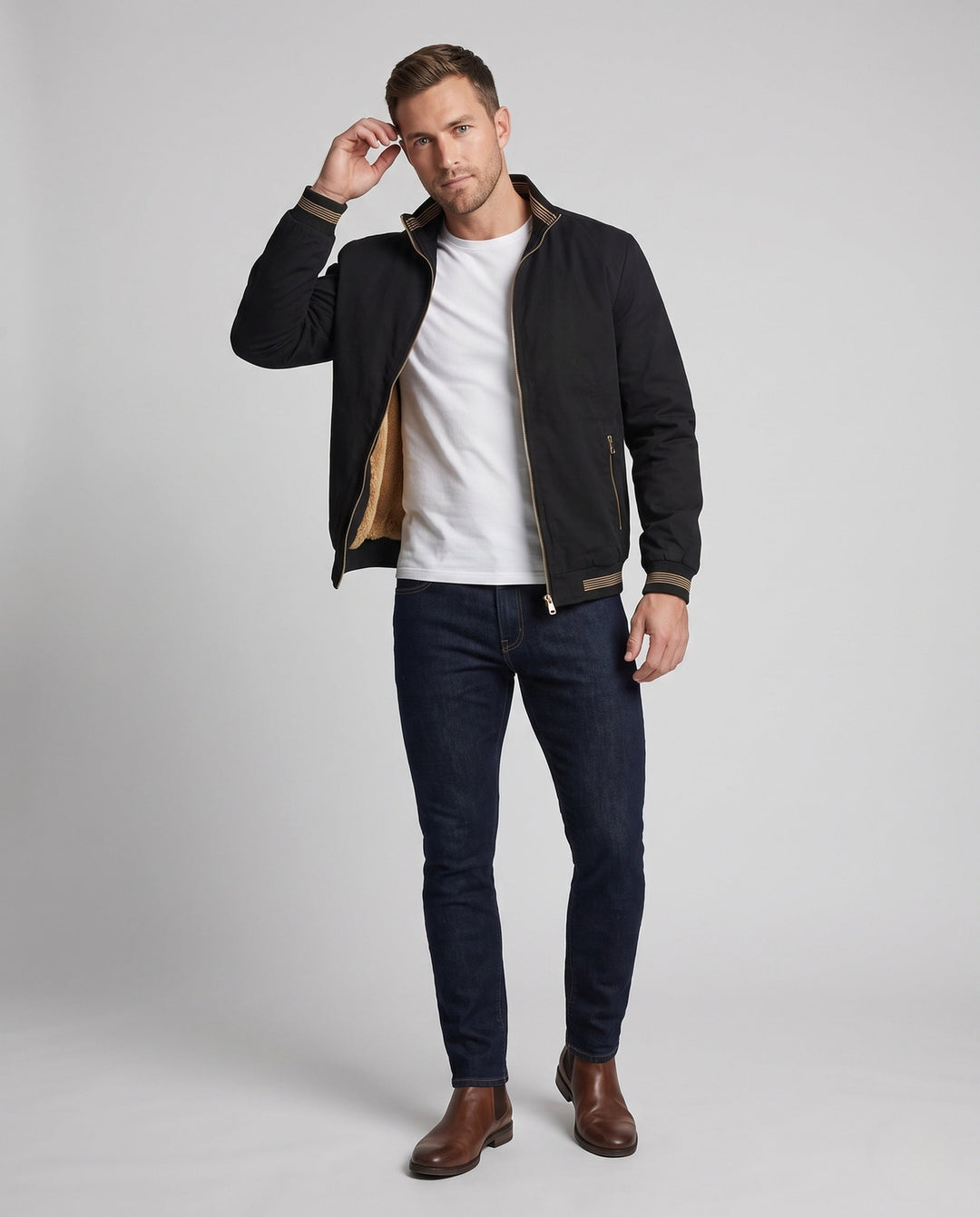 Herr teddy-lined canvas bomber med ståkrage, ribbade muddar, och sherpa foder