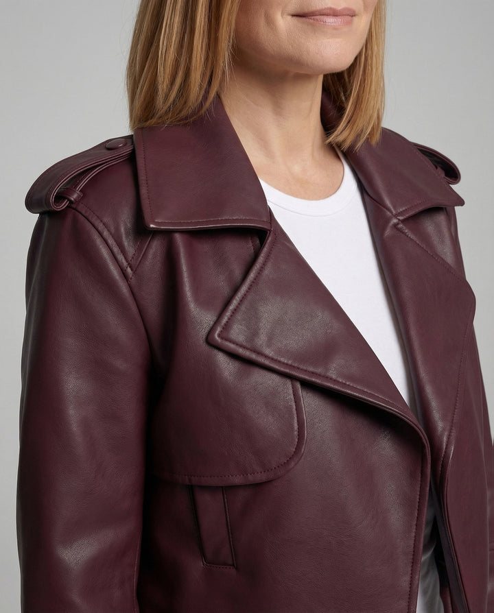Dam kort trenchcoat in läderlook kort jacka